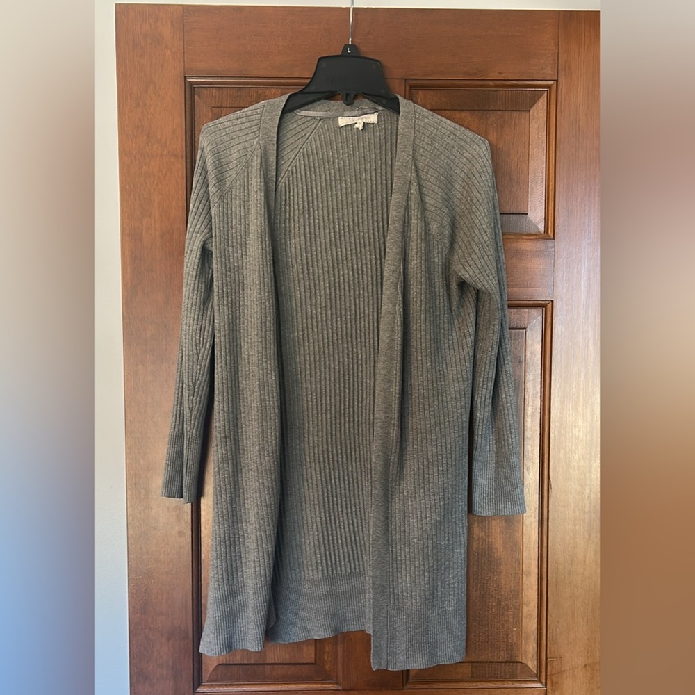 Women's Gray Ribbed Sweater Cardigan